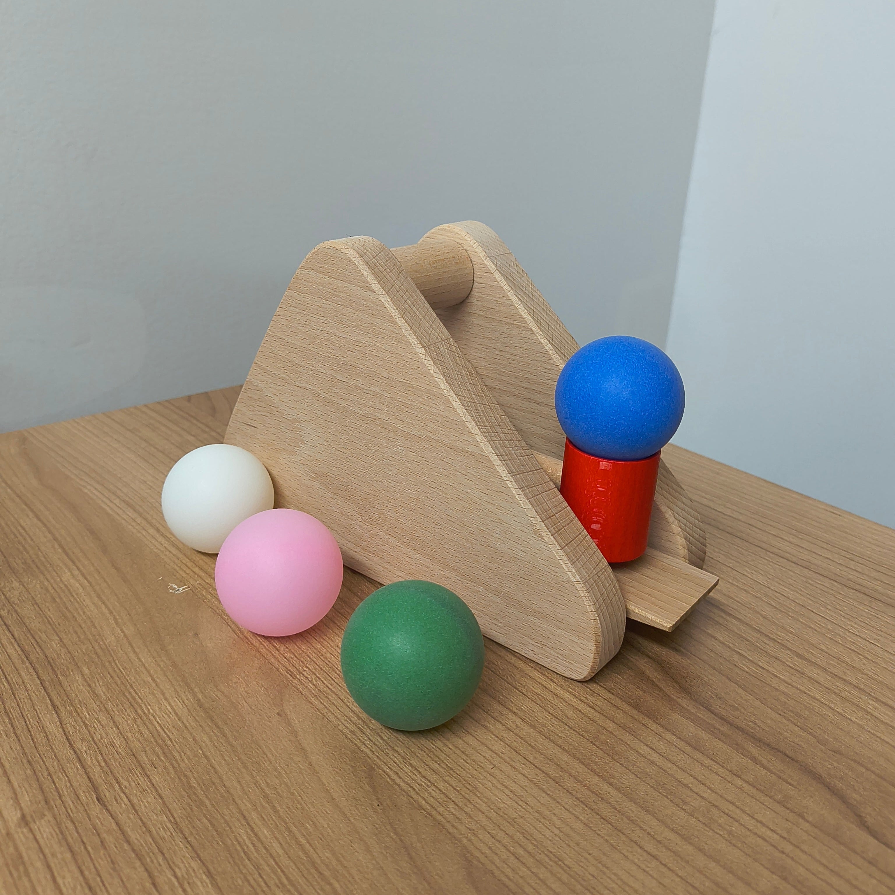 Ping pong catapult