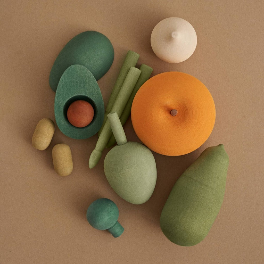 Wooden vegetables