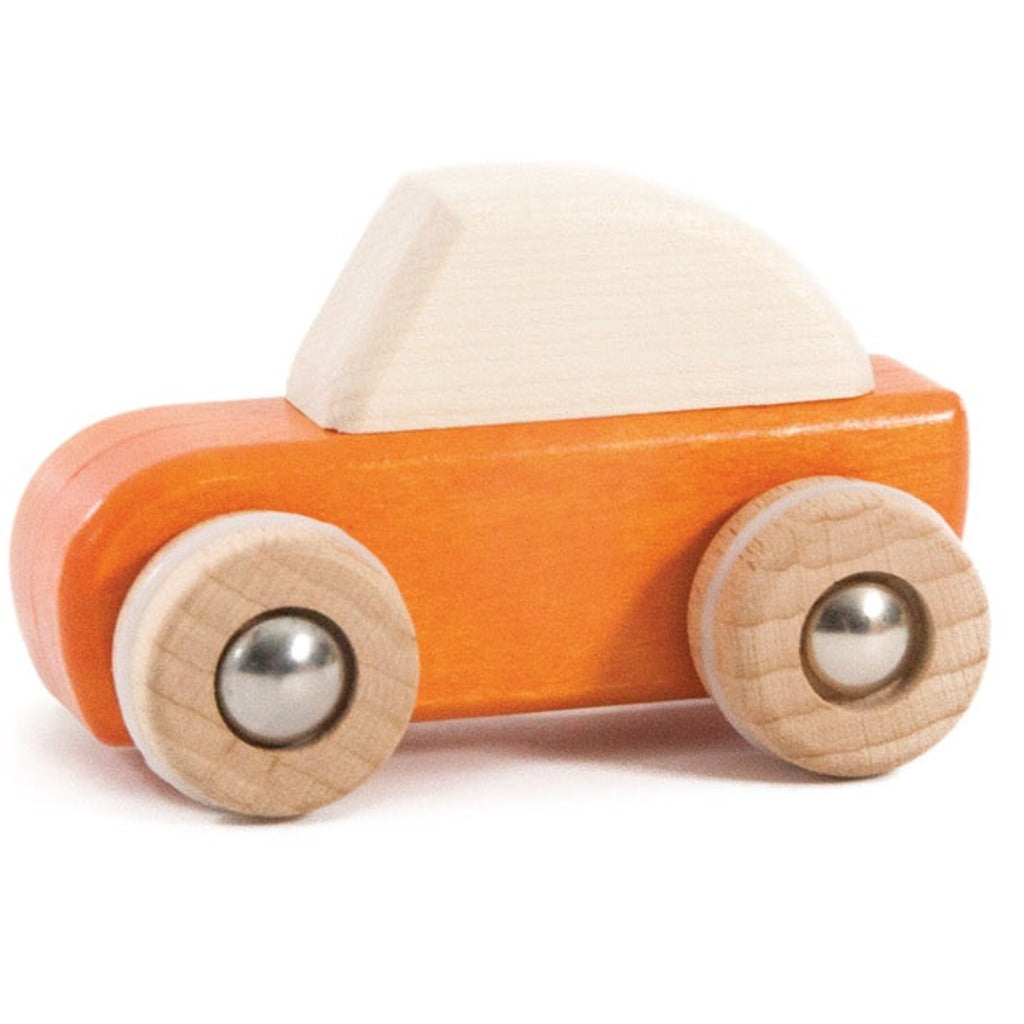 Bajo Wooden Pullback Car