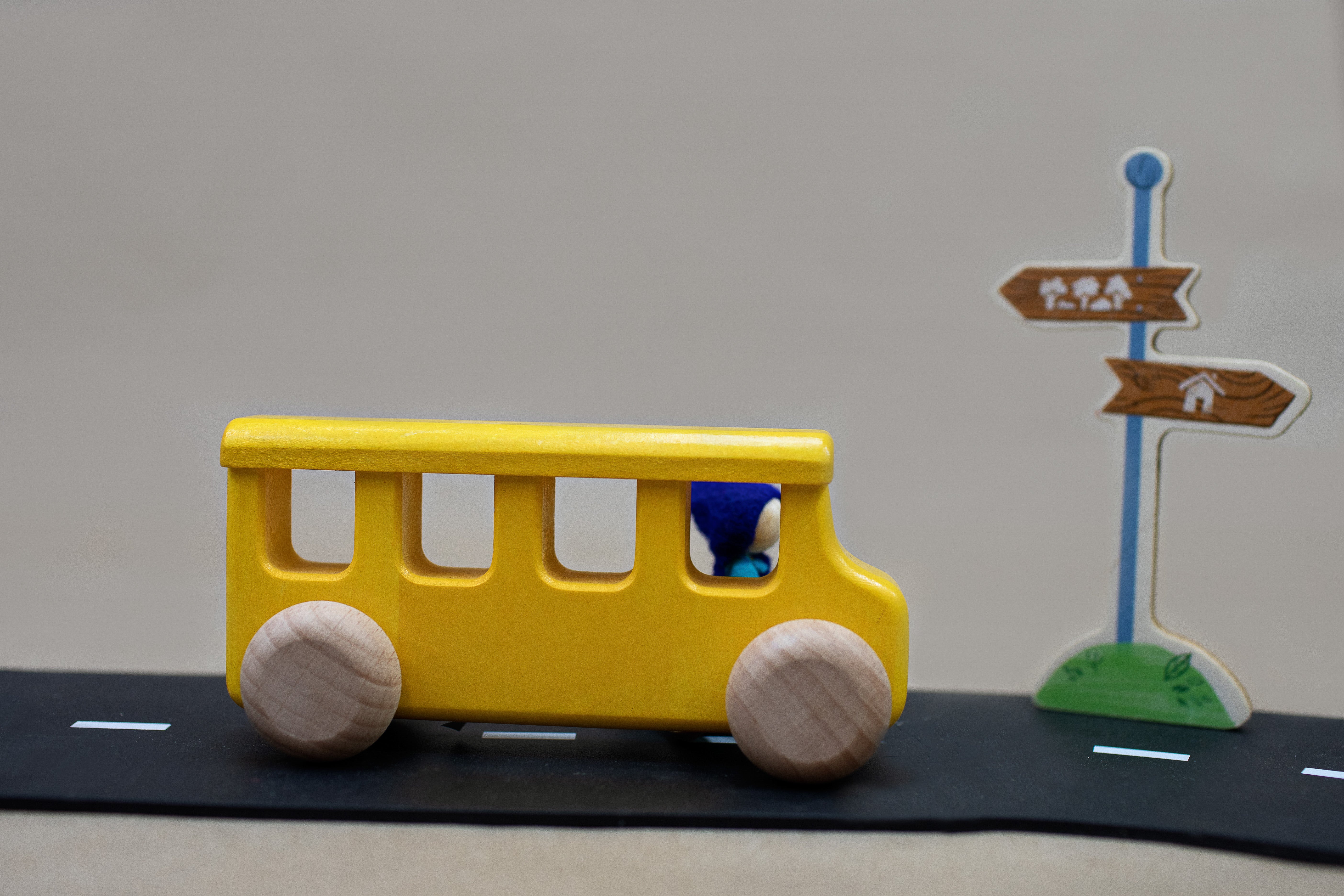 Bajo Brooklyn School Bus