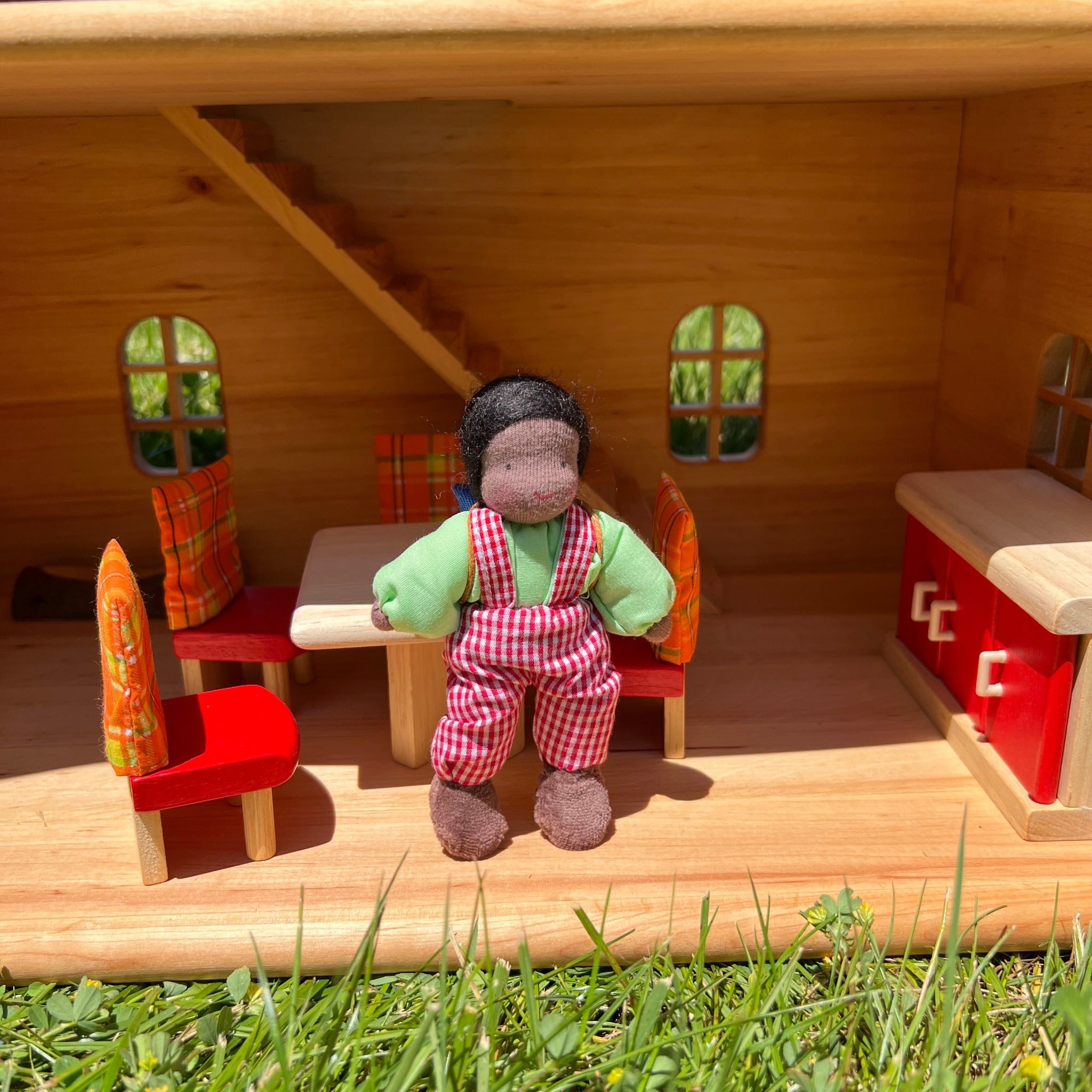 Dollhouse Dark Skin Family and their members