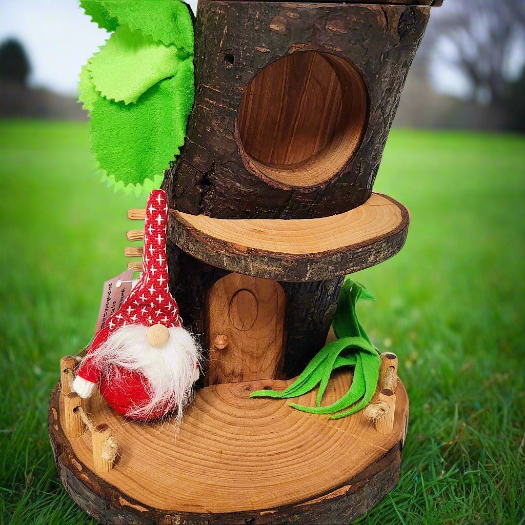 Pixie Gnome w/Decorative Hat