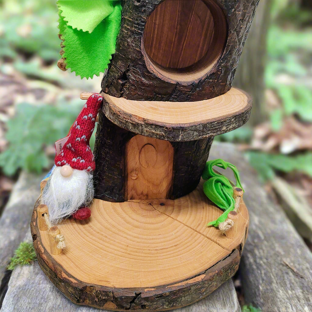 Pixie Gnome w/Decorative Hat