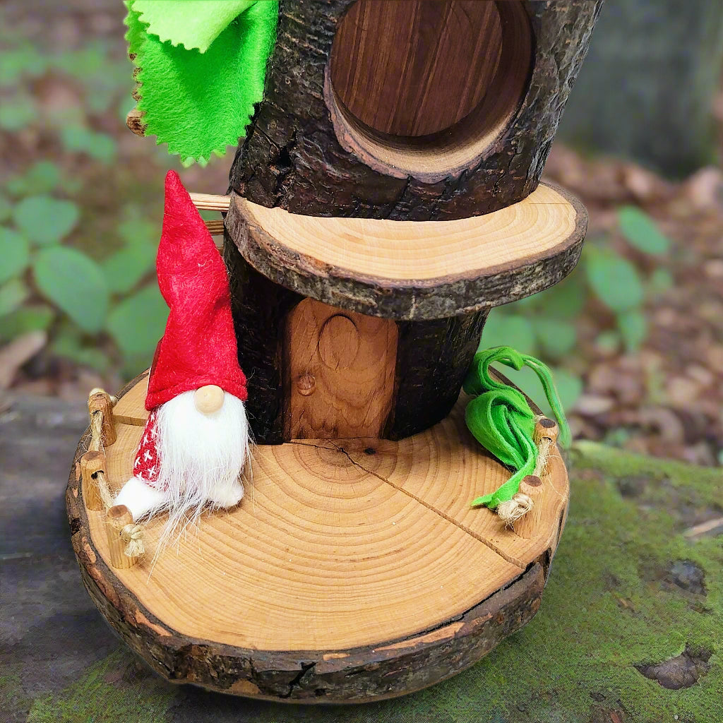 Pixie Gnome w/Decorative Hat