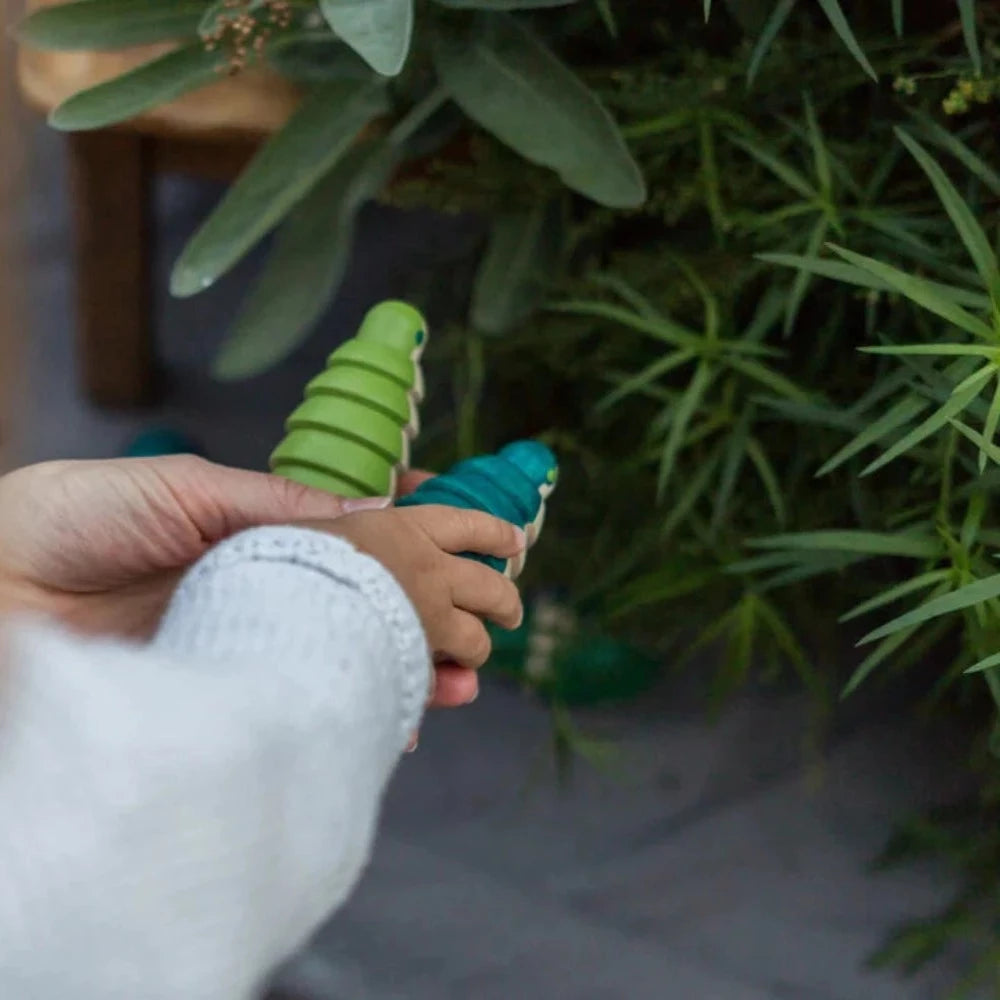 Eperfa Wooden Firefly Bug- Glow in the Dark