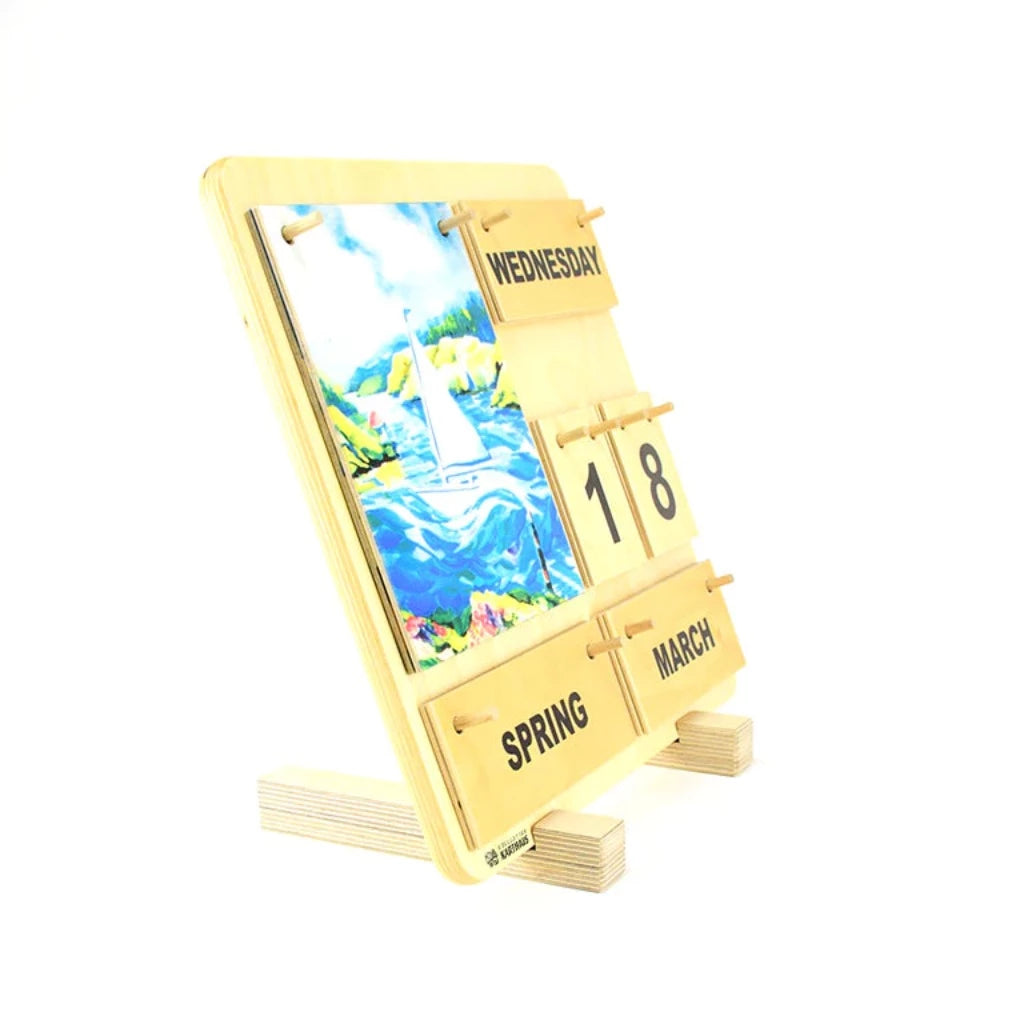 Wooden calendars and replacement plates