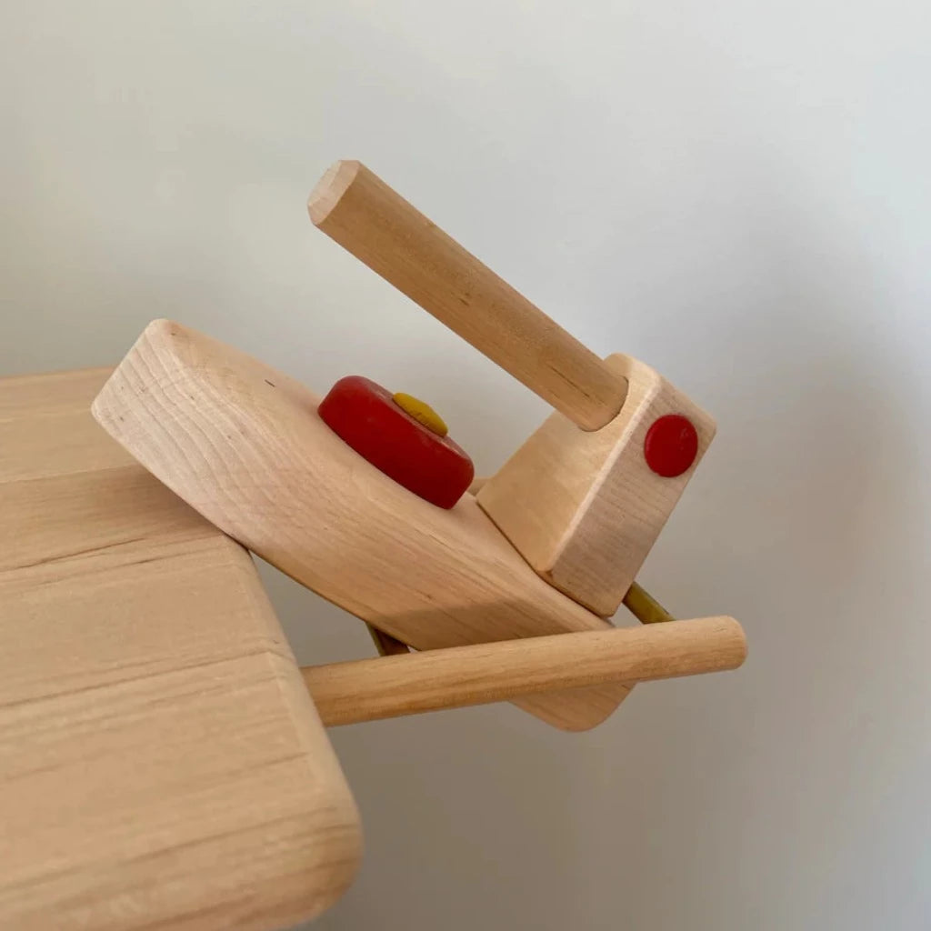 Drewart Iron Wooden Toy.